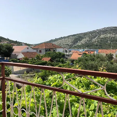 Danmarie * Vinišće